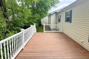 7808 Island Dr, Middleborough, MA 02346 - Photo 25