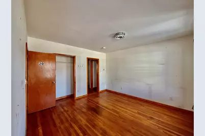 18 Bigelow St #1, Quincy, MA 02169 - Photo 7