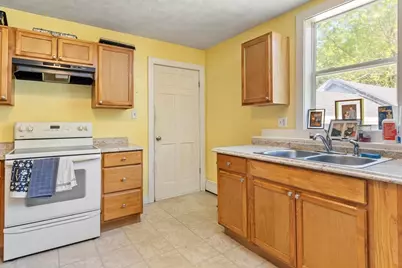 102 Liberty St, Athol, MA 01331 - Photo 23
