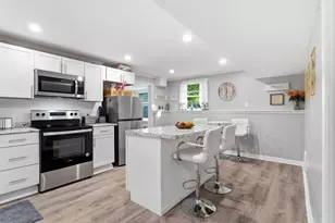 24 Lawton St, Haverhill, MA 01830 - Photo 19