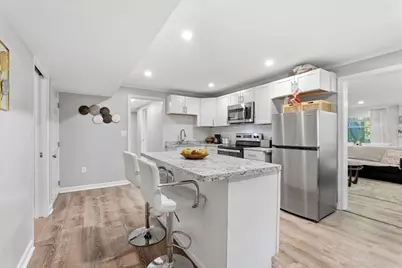 24 Lawton St, Haverhill, MA 01830 - Photo 21