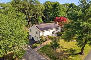 24 Lawton St, Haverhill, MA 01830 - Photo 5