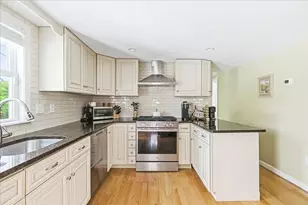 9 Cushing Dr, Plymouth, MA 02360 - Photo 9