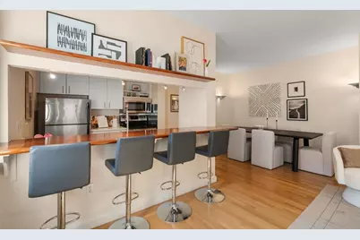 2 Clarendon St #302, Boston, MA 02116 - Photo 9