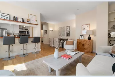 2 Clarendon St #302, Boston, MA 02116 - Photo 11