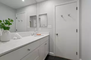 2 Clarendon St, Boston, MA 02116 - Photo 27