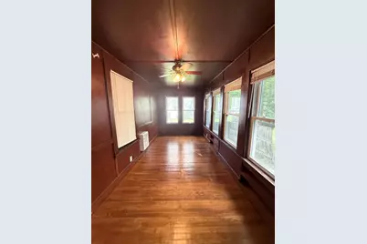 10 Avon Street, Saugus, MA 01906 - Photo 13