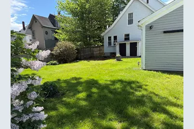 10 Avon Street, Saugus, MA 01906 - Photo 27