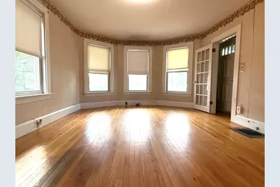 10 Avon Street, Saugus, MA 01906 - Photo 3