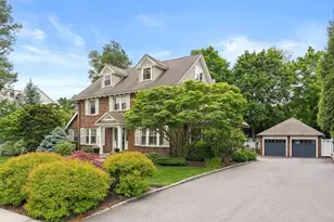 78 Bacon St, Winchester, MA 01890 - Photo 3