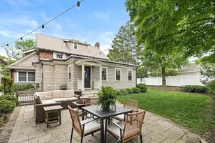 78 Bacon St, Winchester, MA 01890 - Photo 5