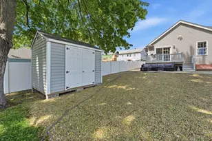 11 MacArthur Blvd, Danvers, MA 01923 - Photo 27