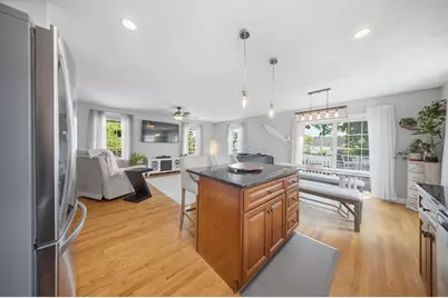 11 Macarthur Blvd #B, Danvers, MA 01923 - Photo 7
