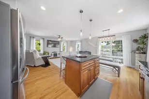 11 MacArthur Blvd, Danvers, MA 01923 - Photo 7