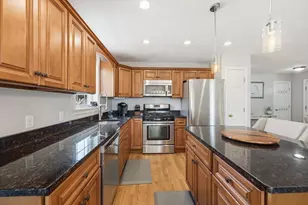 11 MacArthur Blvd, Danvers, MA 01923 - Photo 9