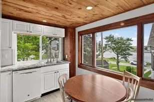 424/426 Grand Ave, Falmouth, MA 02540 - Photo 11