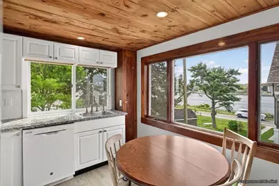 424/426 Grand Ave, Falmouth, MA 02540 - Photo 11