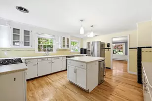 130 Connecticut Ave, Springfield, MA 01104 - Photo 17