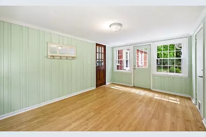 130 Connecticut Ave, Springfield, MA 01104 - Photo 15