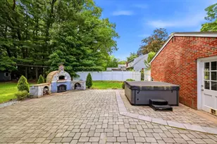 130 Connecticut Ave, Springfield, MA 01104 - Photo 7