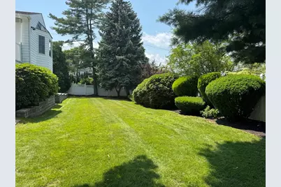 81 Brettwood Road, Belmont, MA 02478 - Photo 33