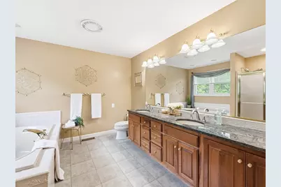 48 Hummingbird Lane, Swansea, MA 02777 - Photo 25