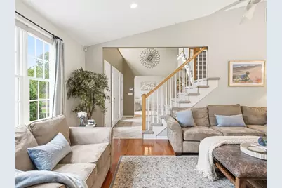 48 Hummingbird Lane, Swansea, MA 02777 - Photo 7