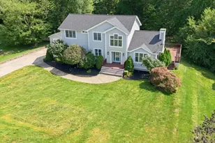 48 Hummingbird Ln, Swansea, MA 02777 - Photo 1