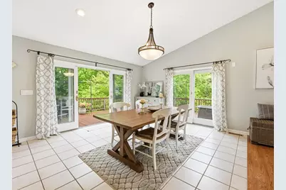 48 Hummingbird Lane, Swansea, MA 02777 - Photo 11