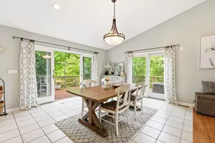 48 Hummingbird Ln, Swansea, MA 02777 - Photo 11