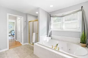 48 Hummingbird Ln, Swansea, MA 02777 - Photo 25