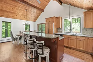 26 Dennis Cir, Northborough, MA 01532 - Photo 9