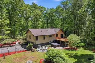 26 Dennis Cir, Northborough, MA 01532 - Photo 3