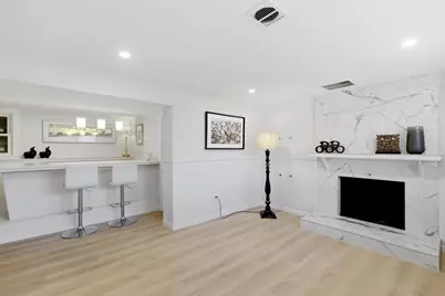 607 Turnpike St, Stoughton, MA 02072 - Photo 17