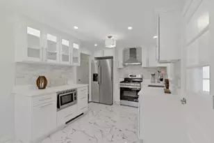 607 Turnpike St, Stoughton, MA 02072 - Photo 5