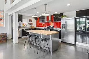 950 Broadway, Chelsea, MA 02150 - Photo 3