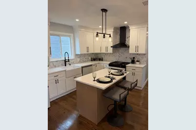 60-62 Wellsmere Road #1, Boston, MA 02131 - Photo 1
