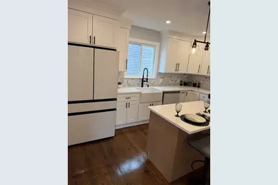 60-62 Wellsmere Road #1, Boston, MA 02131 - Photo 3