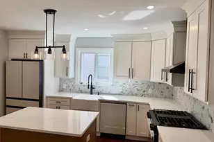 60-62 Wellsmere Rd, Boston, MA 02131 - Photo 3