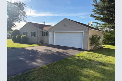 138 N Main St, Belchertown, MA 01007 - Photo 3