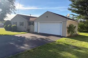 138 N Main St, Belchertown, MA 01007 - Photo 3