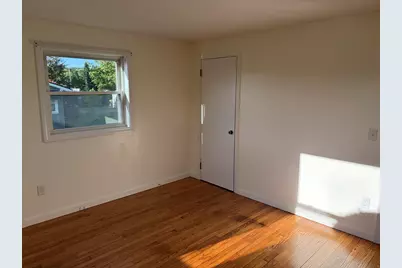 138 N Main St, Belchertown, MA 01007 - Photo 15