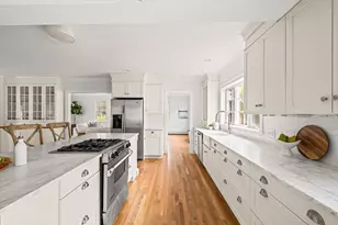3 Rockland St, Dartmouth, MA 02748 - Photo 9