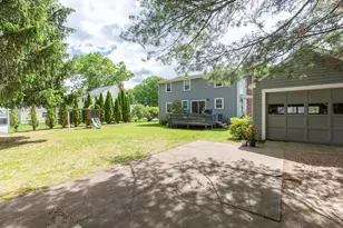 8 Beech St, Chelmsford, MA 01863 - Photo 41