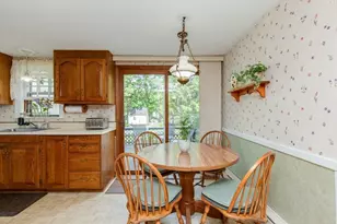 8 Beech St, Chelmsford, MA 01863 - Photo 9