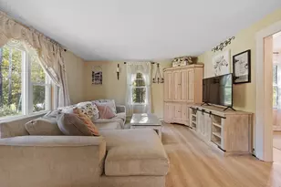 63 Gardner Rd, Hubbardston, MA 01452 - Photo 11