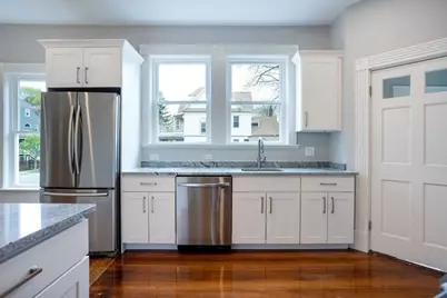 55 Lyndhurst #1, Boston, MA 02124 - Photo 5