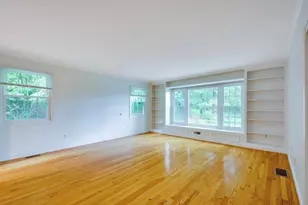 107 Farm St, Dover, MA 02030 - Photo 9