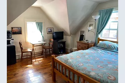 8 May St, Beverly, MA 01915 - Photo 13