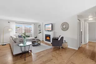 80 B Washington Park Dr, Andover, MA 01810 - Photo 5